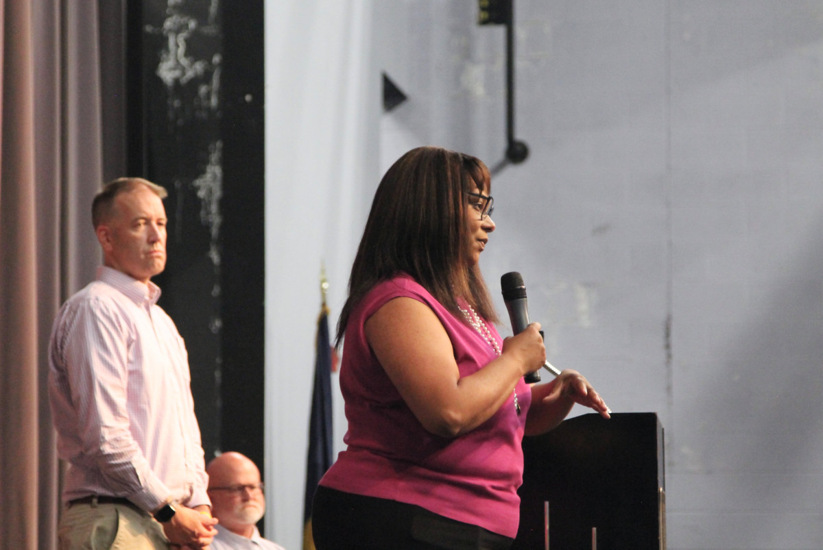 Congresswoman Bynum at her town hall in Molalla. 